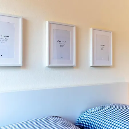 Godewind Apartment *